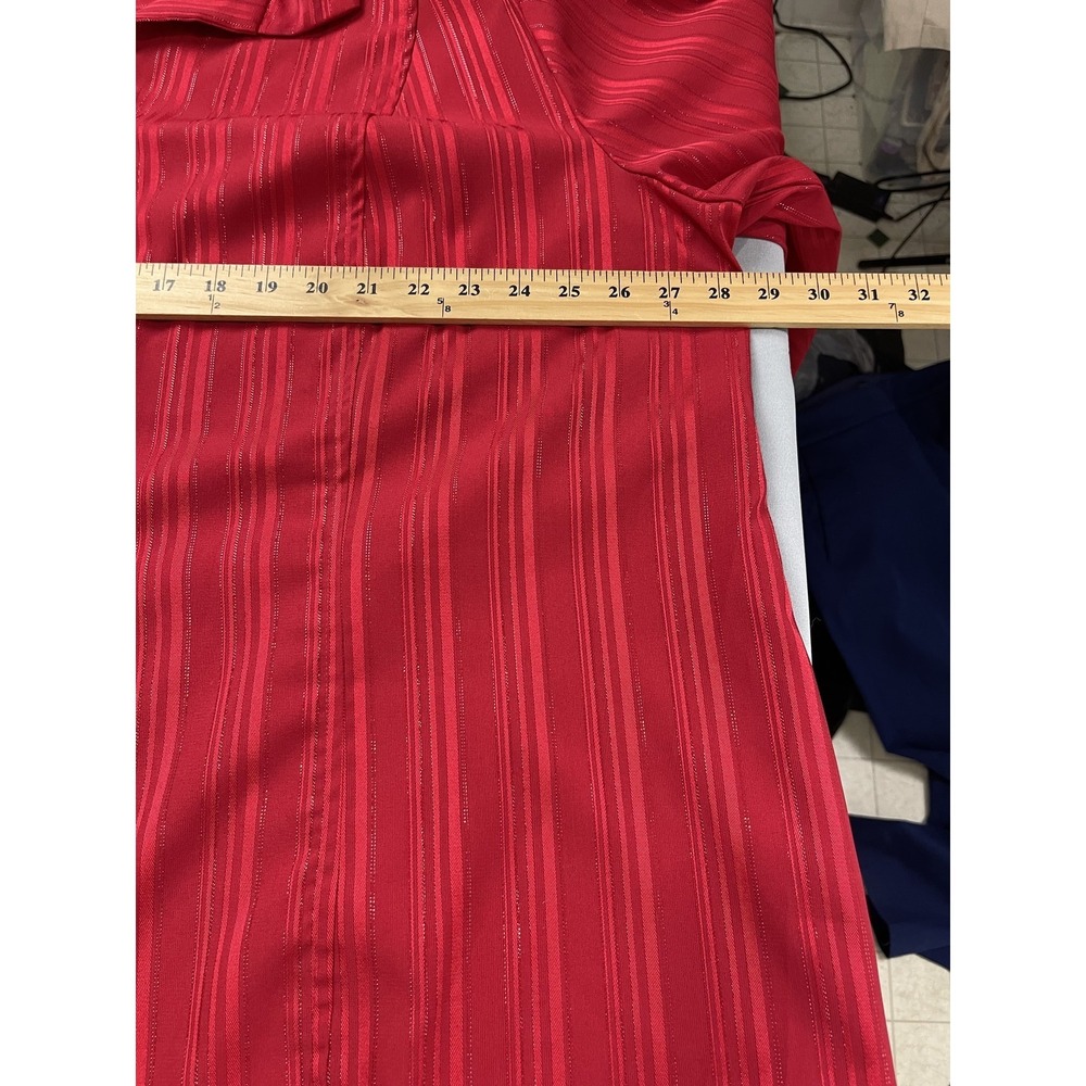 Maggie‎ Barnes Women's 3X 26/28W Red Striped Long Sleeve Button Up Blouse Top - Picture 5 of 9